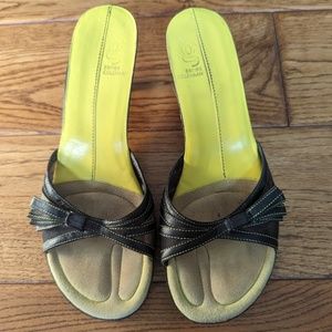 Cole Haan G Series slip on low profile heels- Size 5
